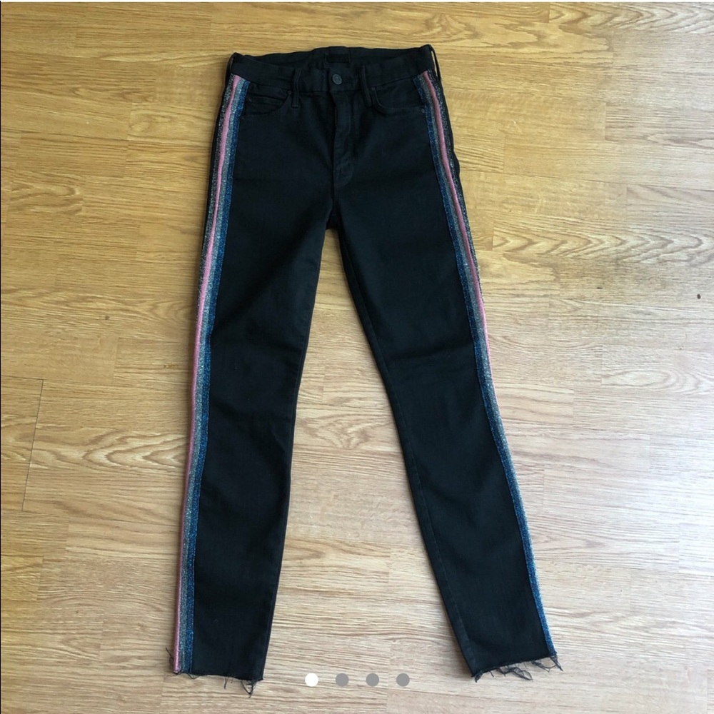 “High Waisted Looker Ankle Fray” MOTHER Jeans